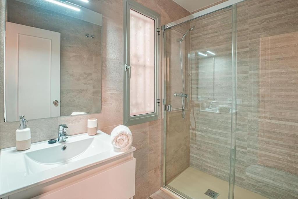 Apartamento New Folch Sevilla B מראה חיצוני תמונה