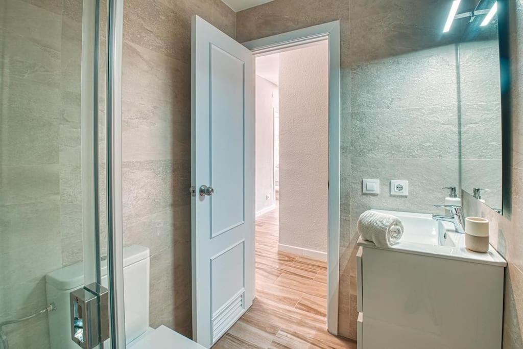 Apartamento New Folch Sevilla B מראה חיצוני תמונה